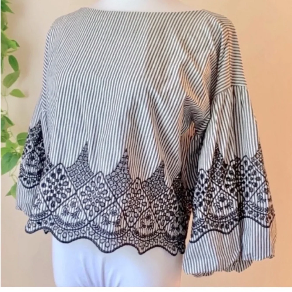 BCBG MaxAzria Top